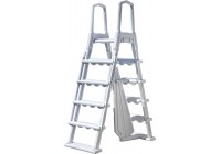Escalera moldeada soplado 2x4 peldaños + plataforma Gre. L4PL