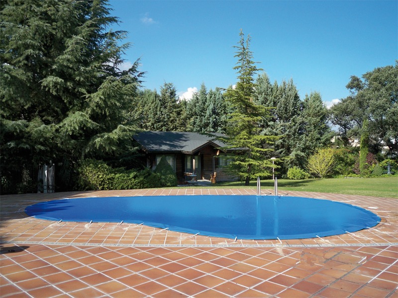 Las ventajas de instalar una cubierta en tu piscina